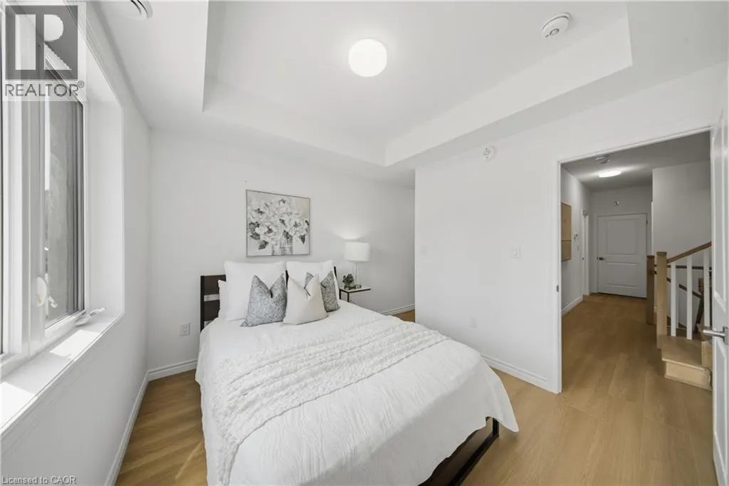 2 SLESSOR Boulevard Unit# 10 #10