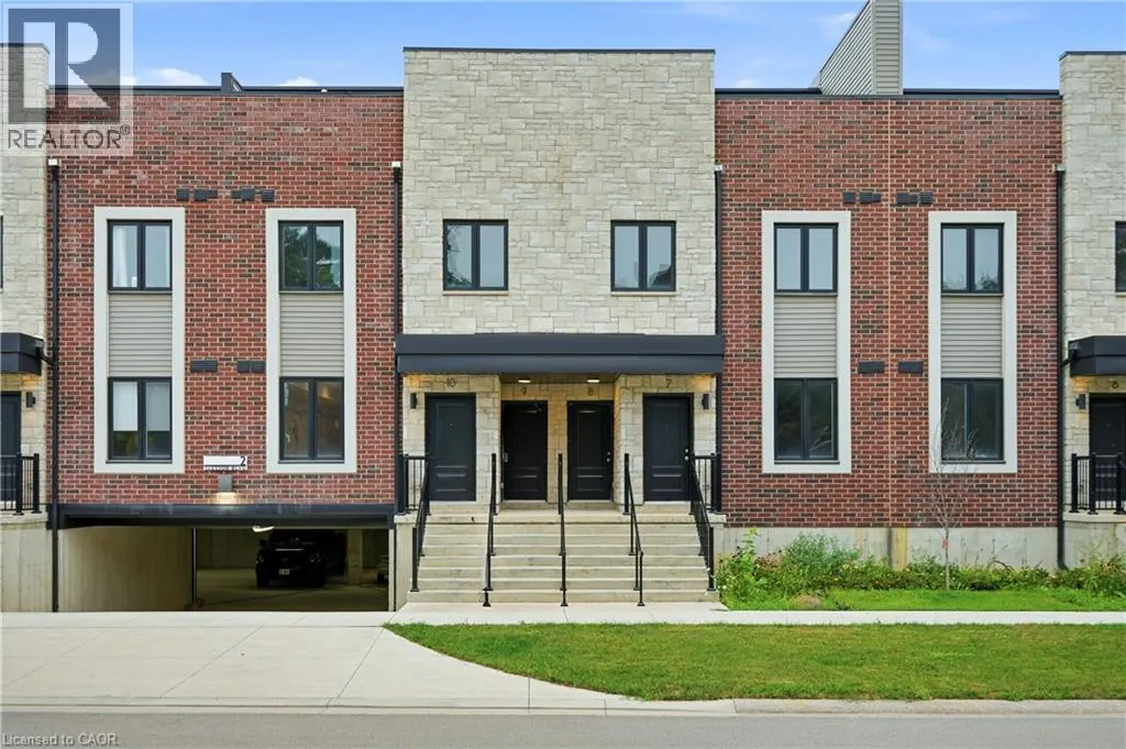 2 SLESSOR Boulevard Unit# 10 #10