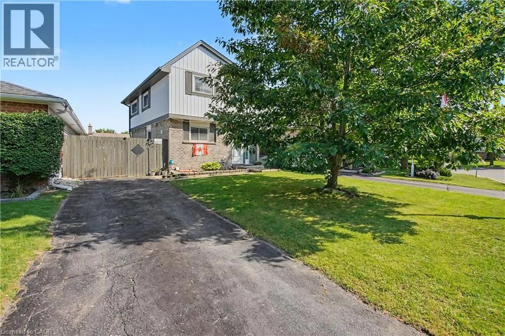 4 SEAFORTH Court