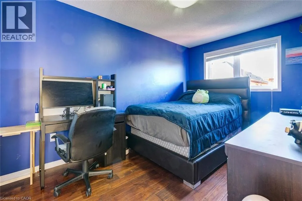 33 PANORAMA Way