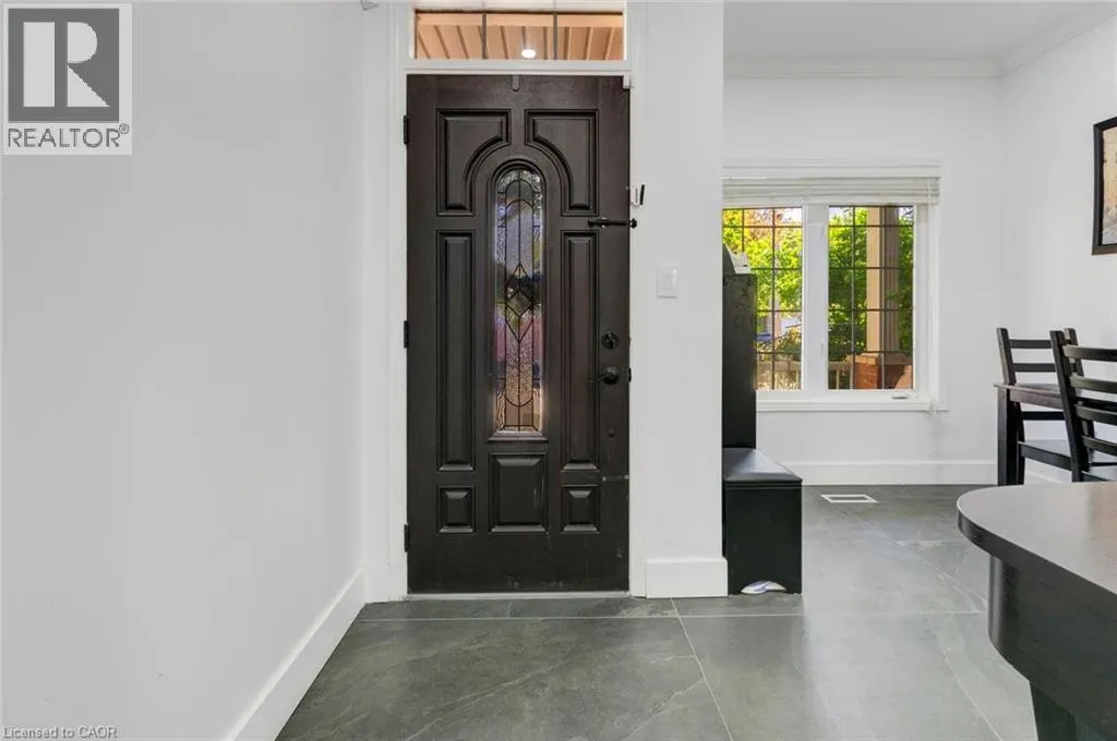 33 PANORAMA Way