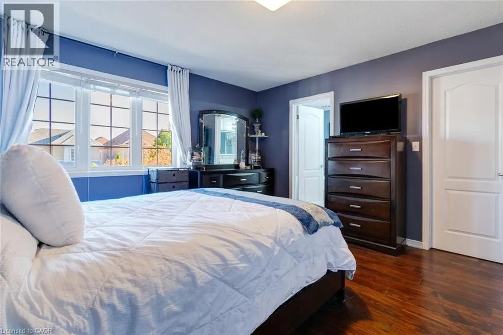 33 PANORAMA Way