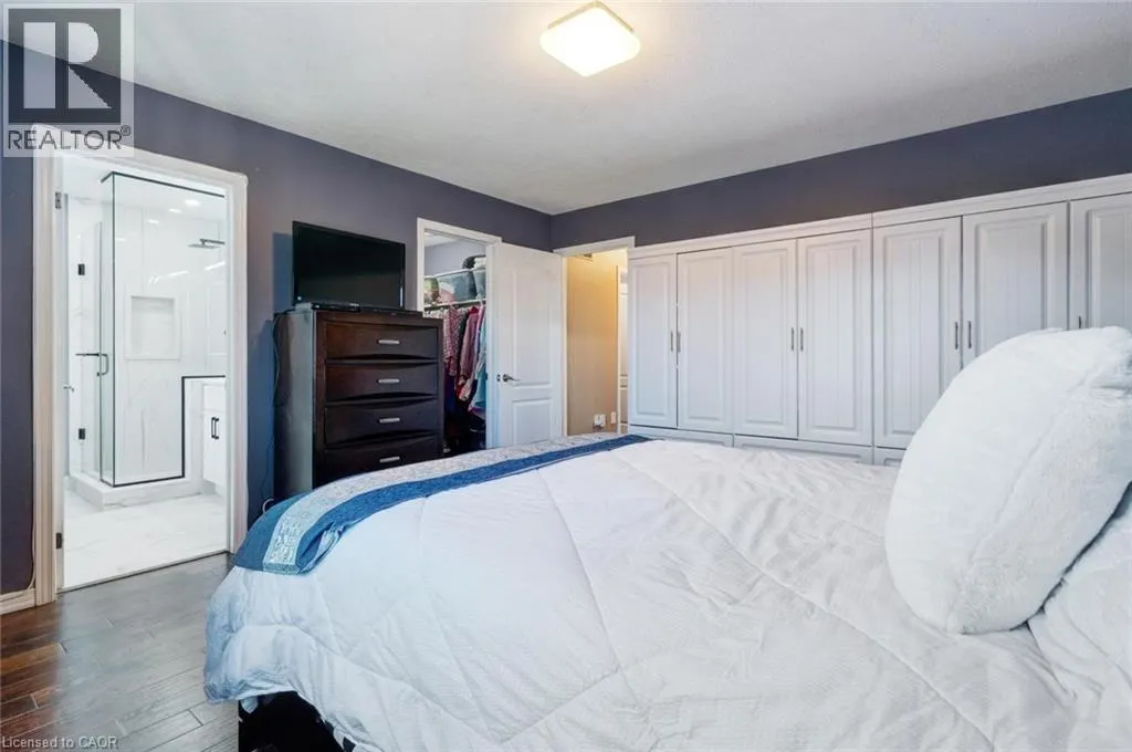 33 PANORAMA Way