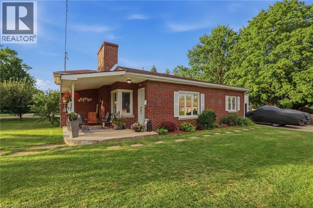 438 FOREST LAWN Avenue