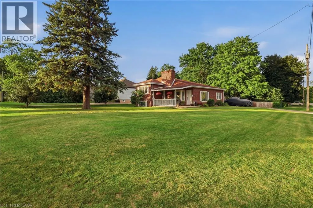438 FOREST LAWN Avenue