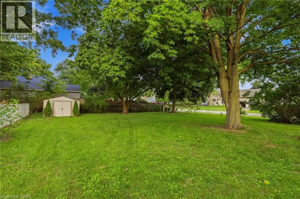 438 FOREST LAWN Avenue