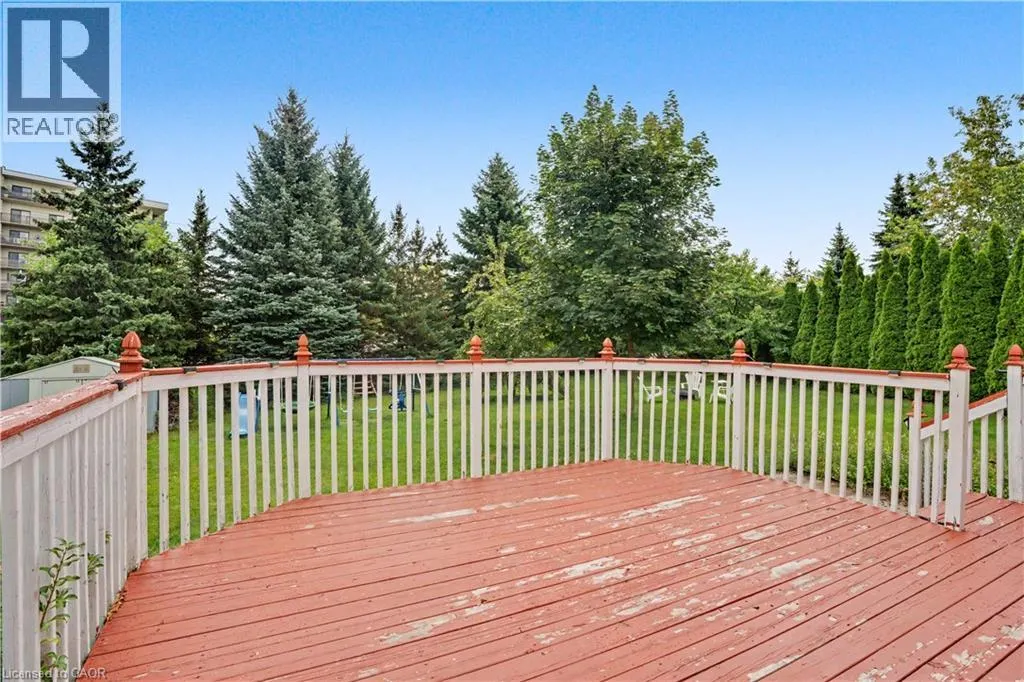 332 BREMBEL Crescent