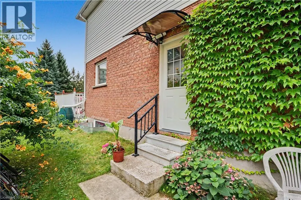 332 BREMBEL Crescent