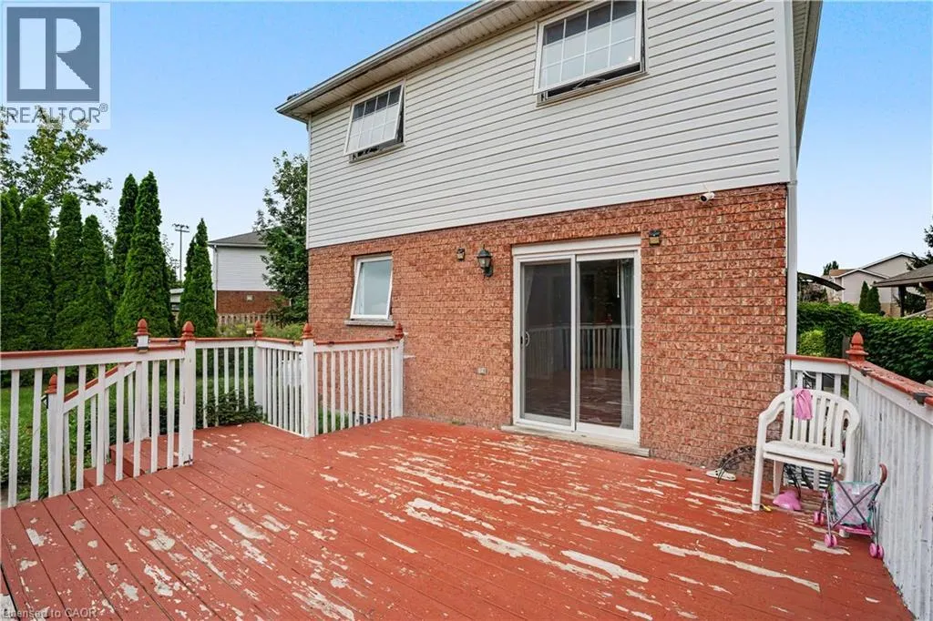 332 BREMBEL Crescent