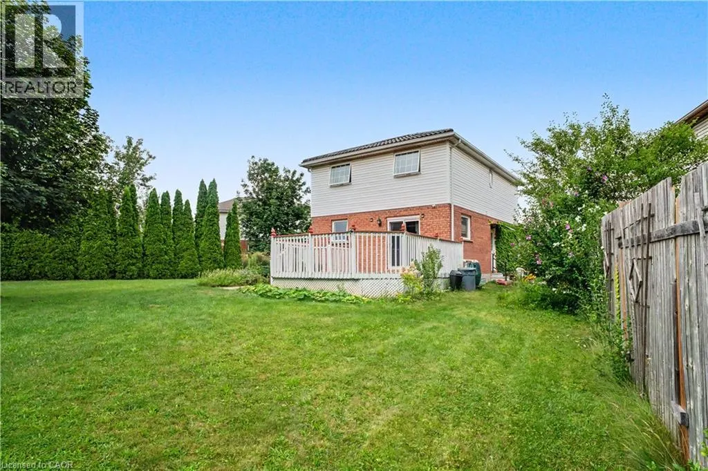 332 BREMBEL Crescent