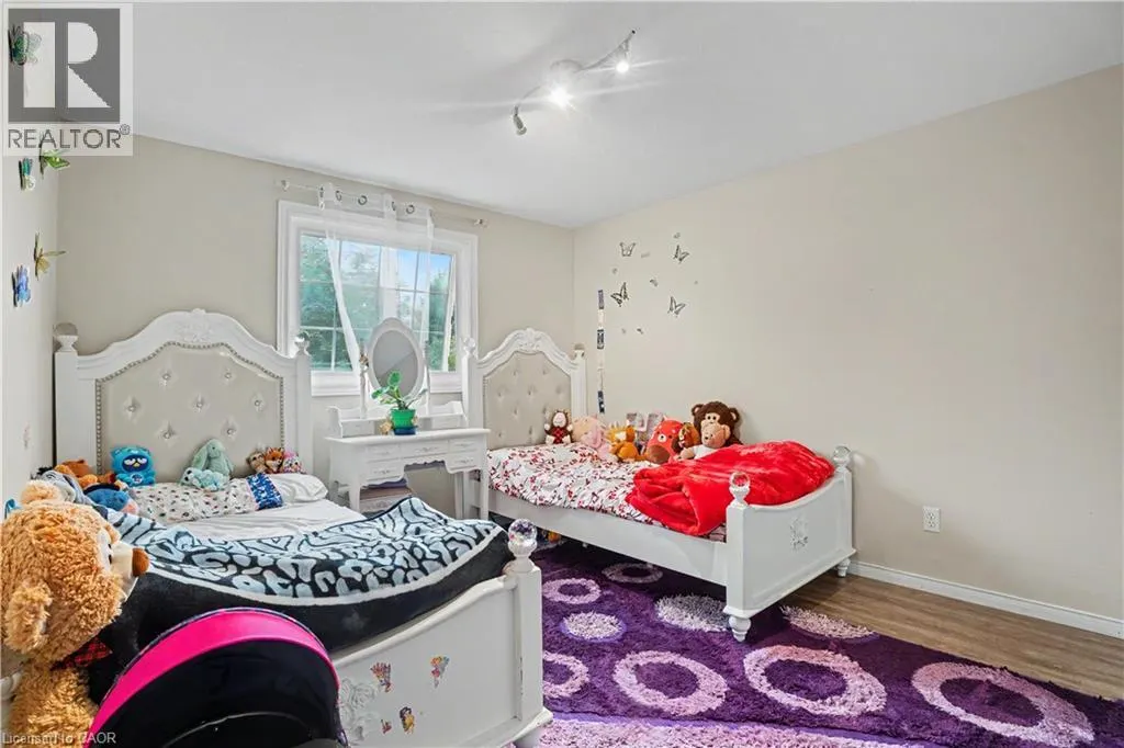332 BREMBEL Crescent