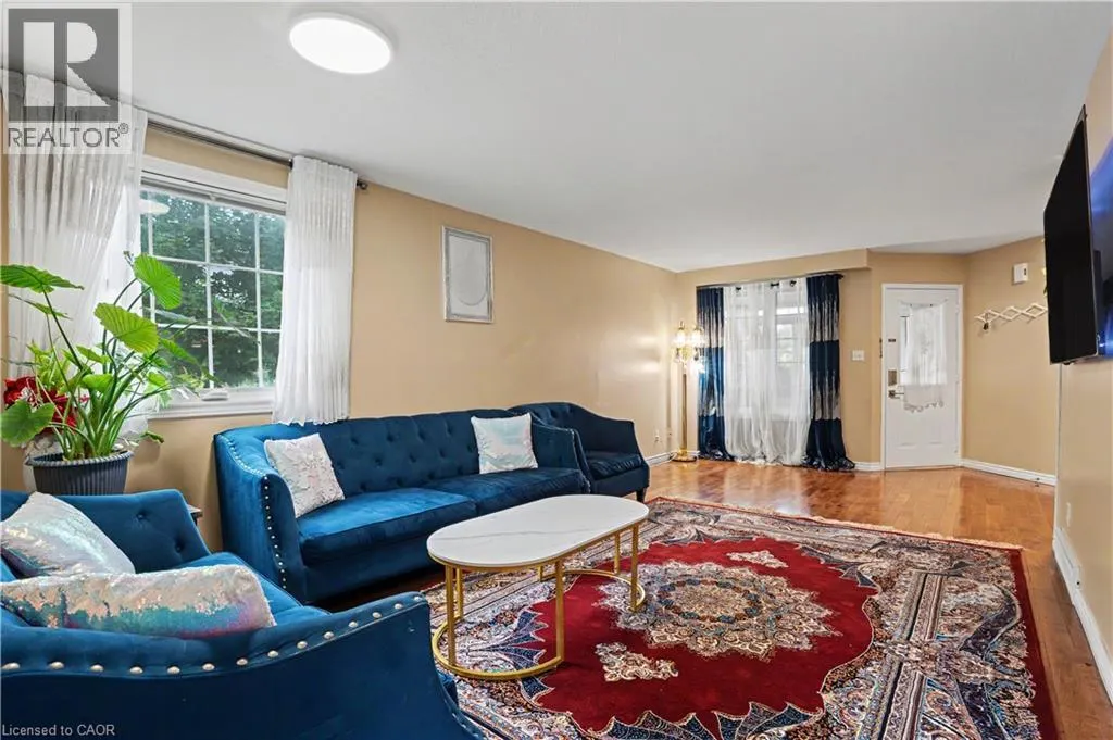 332 BREMBEL Crescent