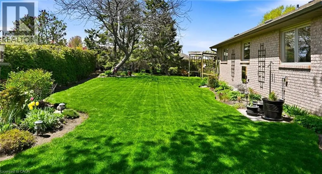 15 BAYSHORE Court
