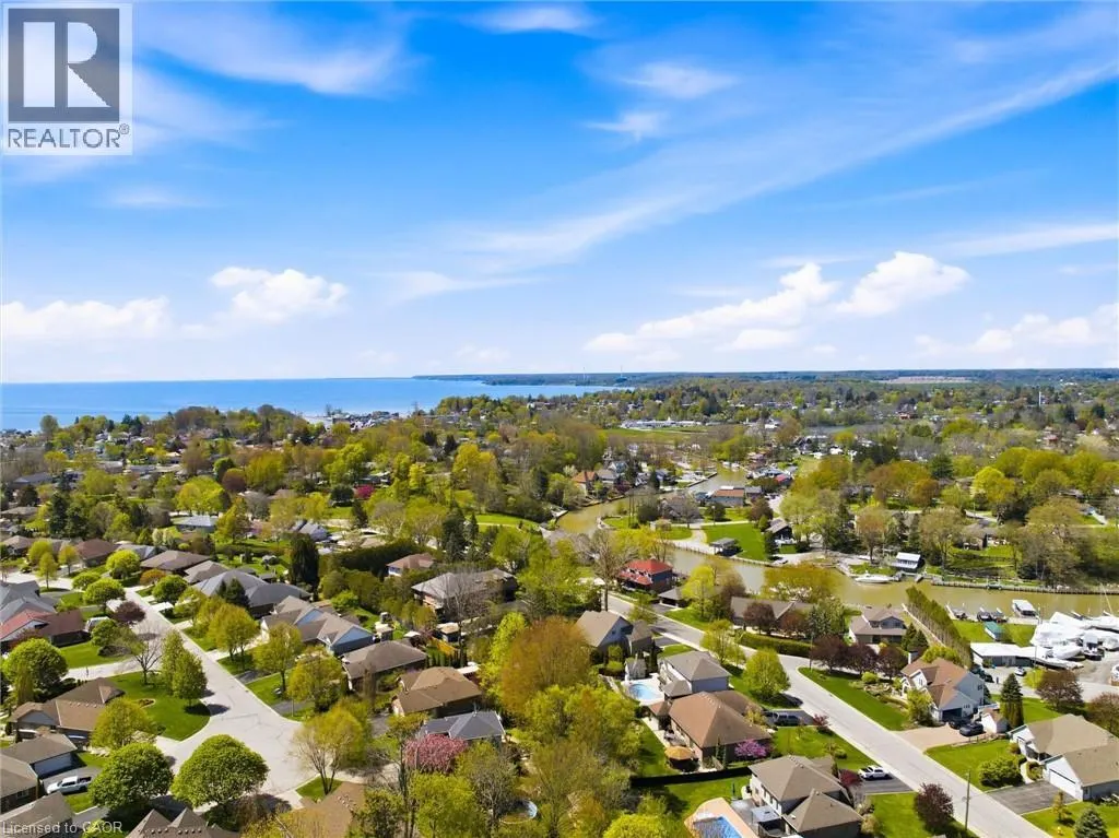 15 BAYSHORE Court