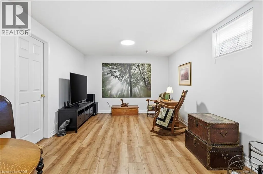 15 BAYSHORE Court