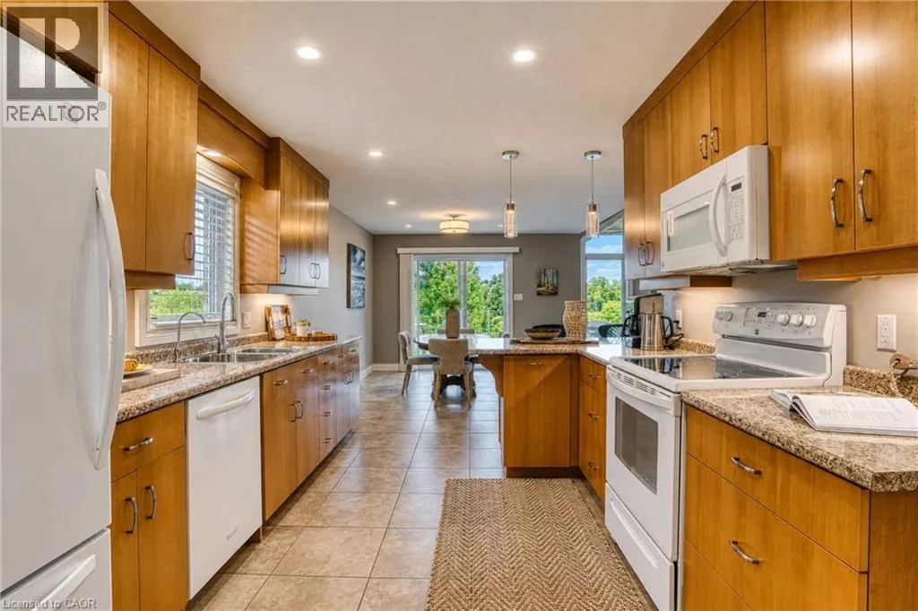 171 HOSTETLER Road