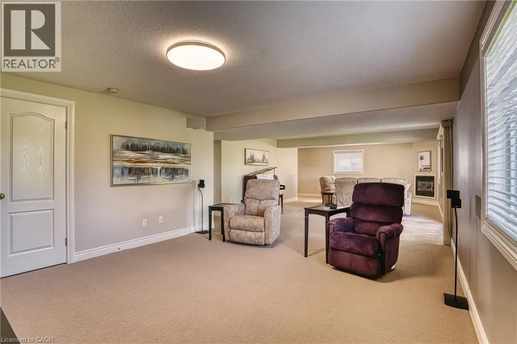 171 HOSTETLER Road