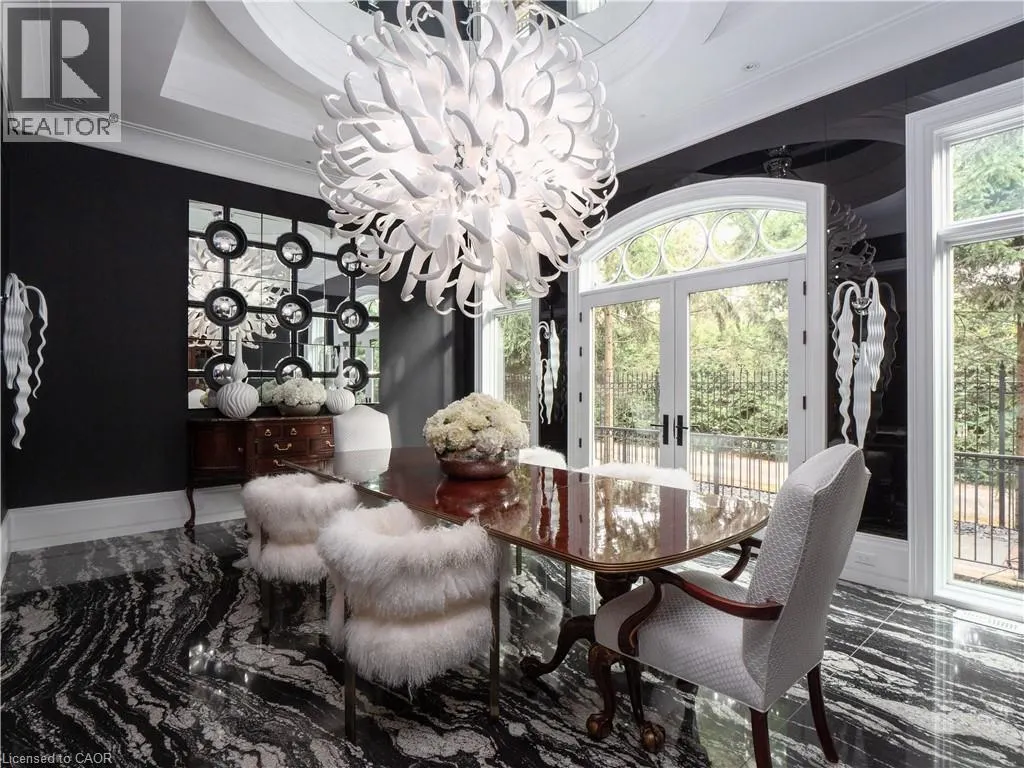 15 CHARTWELL Road