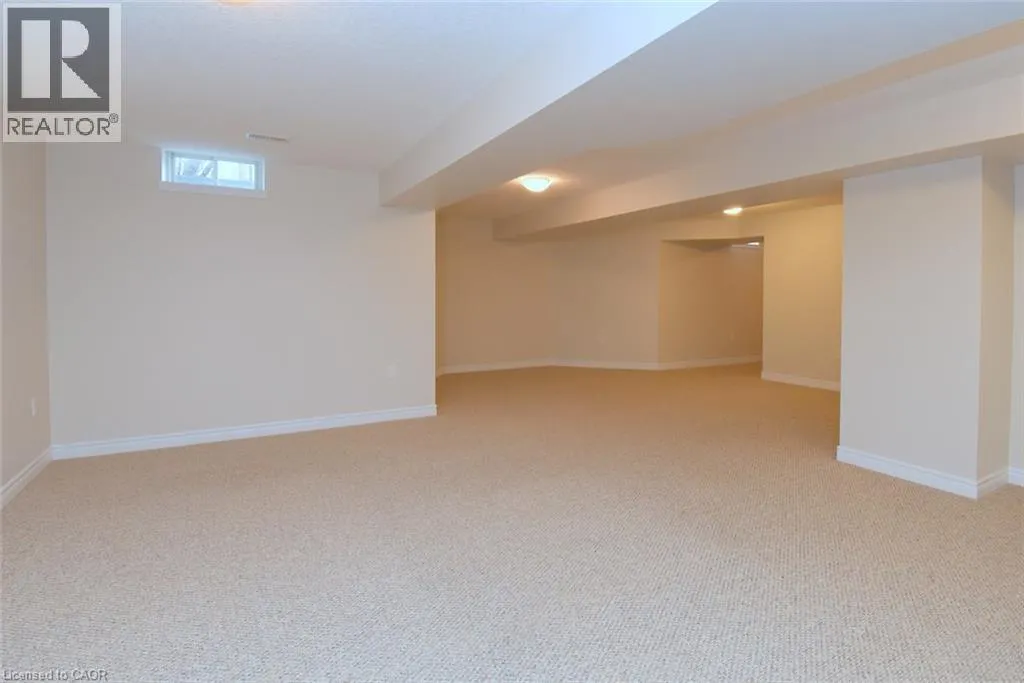 19 STICKLAND Lane