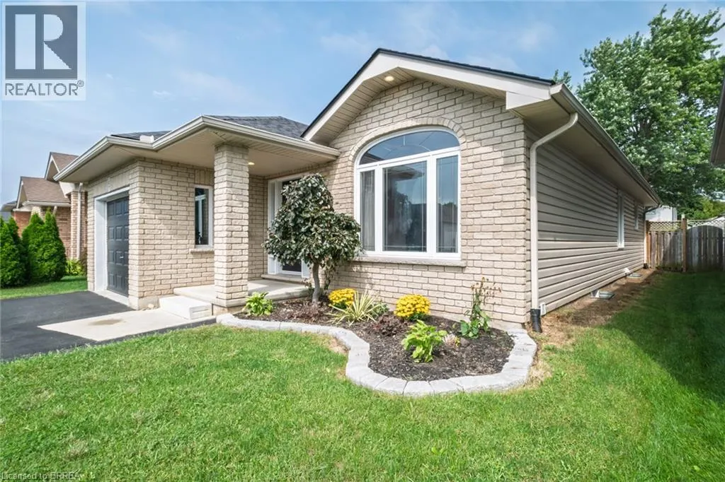 15 LANDON Avenue
