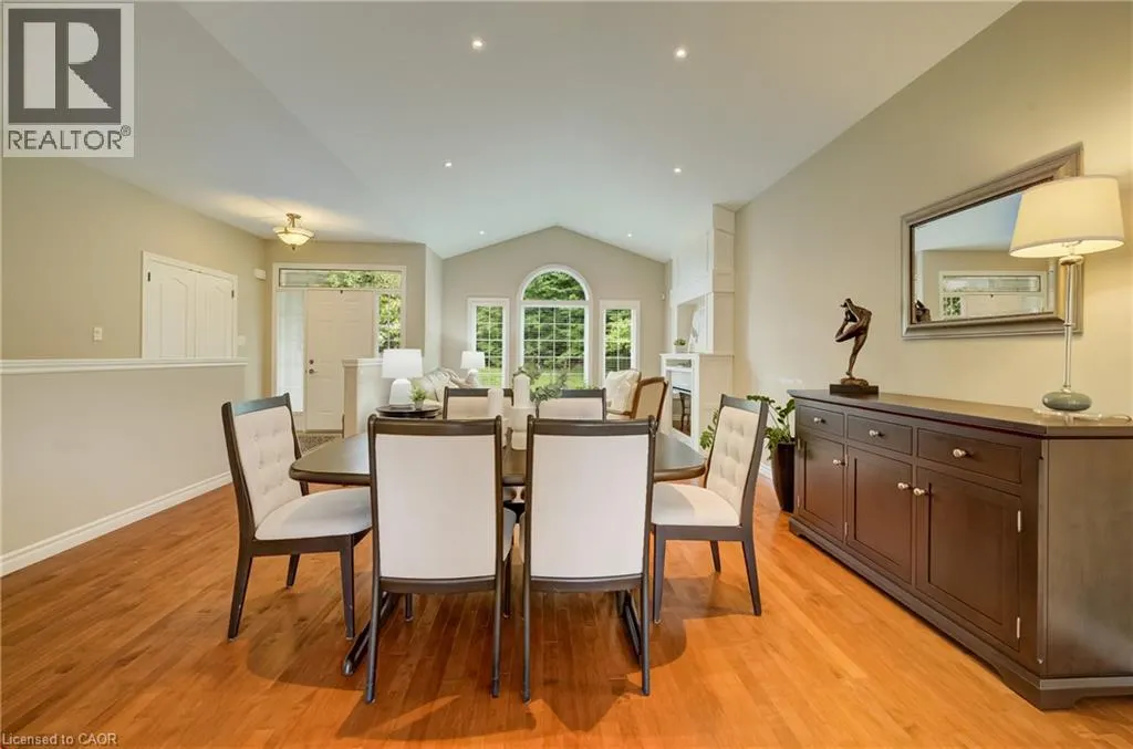 25 THIMBLEBERRY Crossing