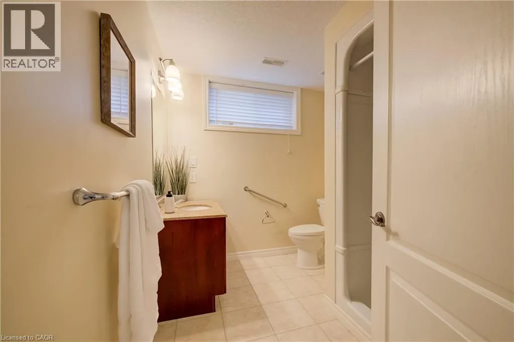 25 THIMBLEBERRY Crossing