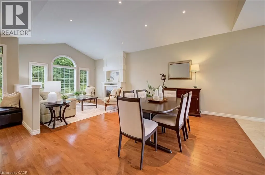 25 THIMBLEBERRY Crossing