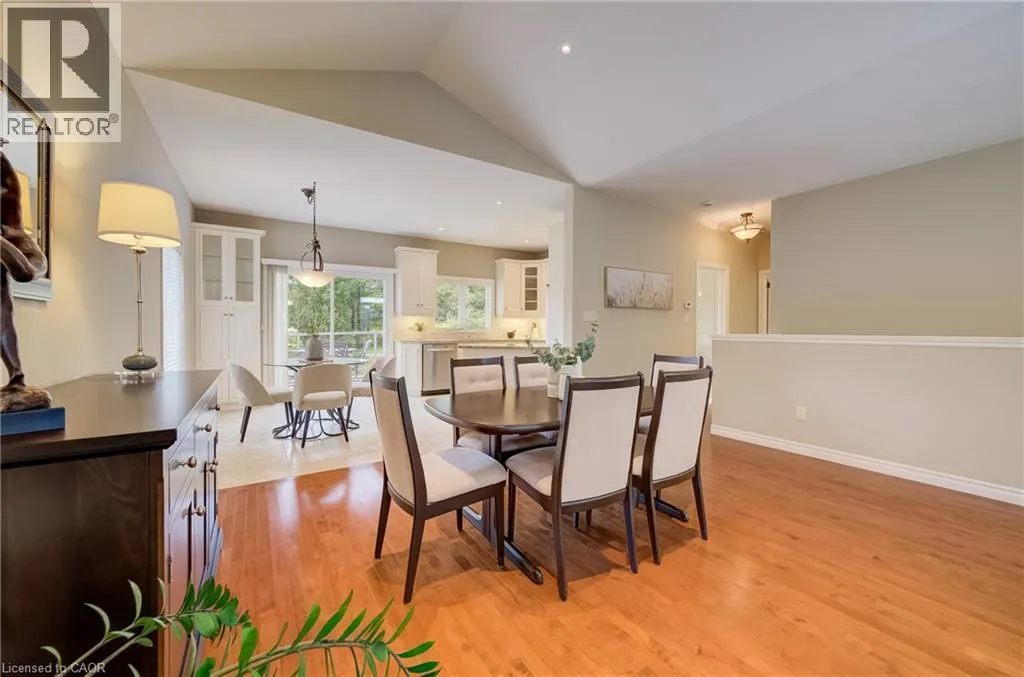 25 THIMBLEBERRY Crossing