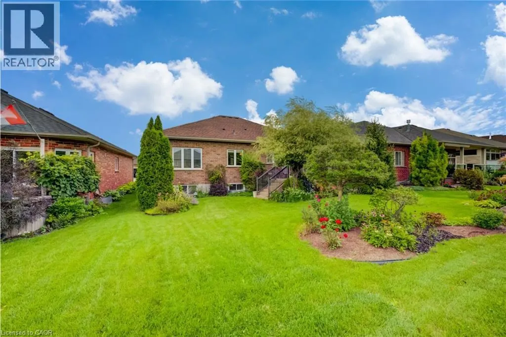 25 THIMBLEBERRY Crossing