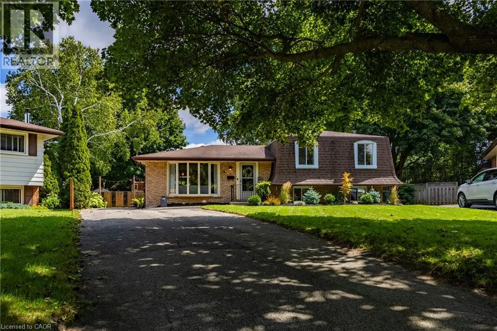 9 NORMANDY Circle