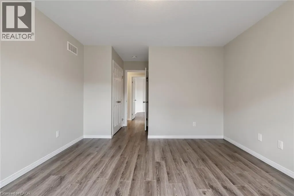 11 HACKBERRY Lane