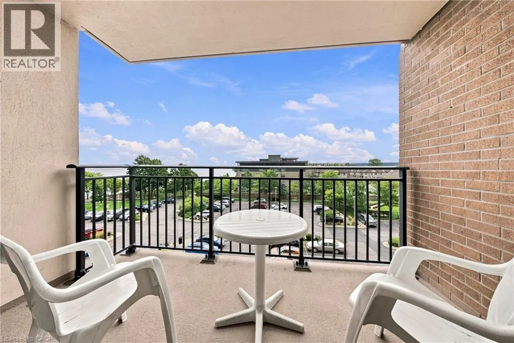 500 GREEN Road Unit# 509 #509