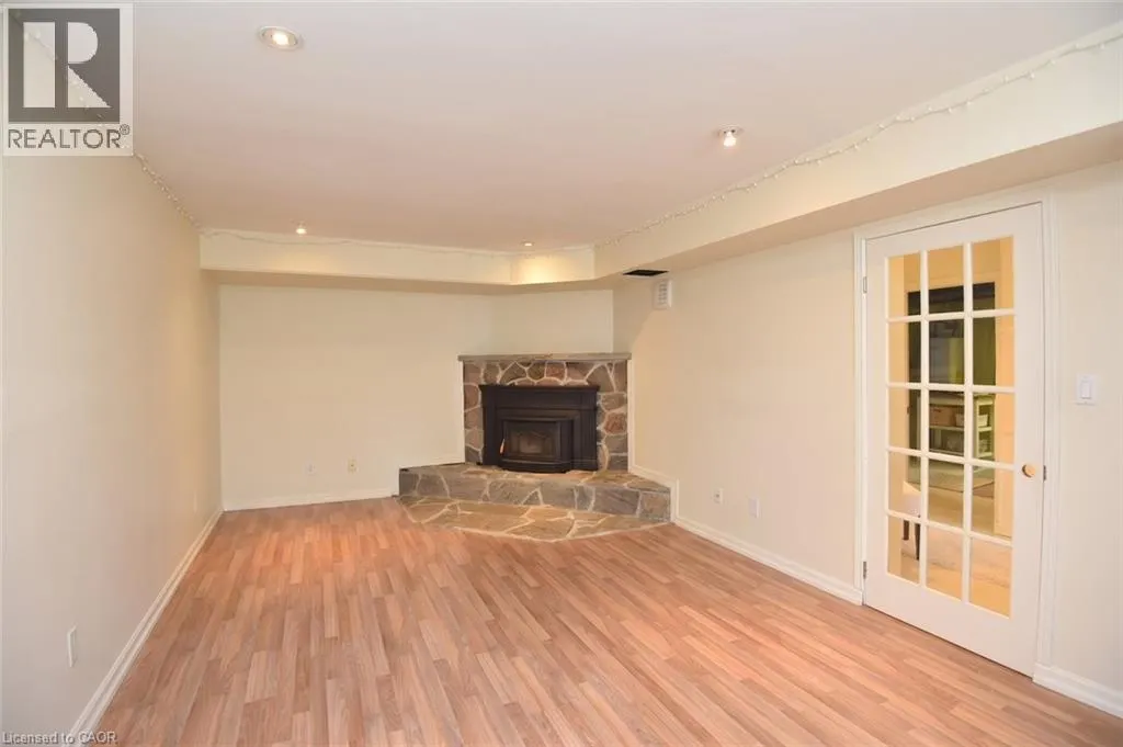 843 GOVERNOR'S Road