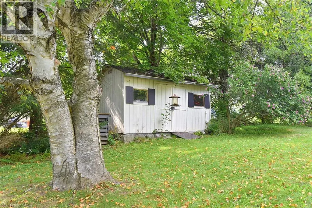 843 GOVERNOR'S Road
