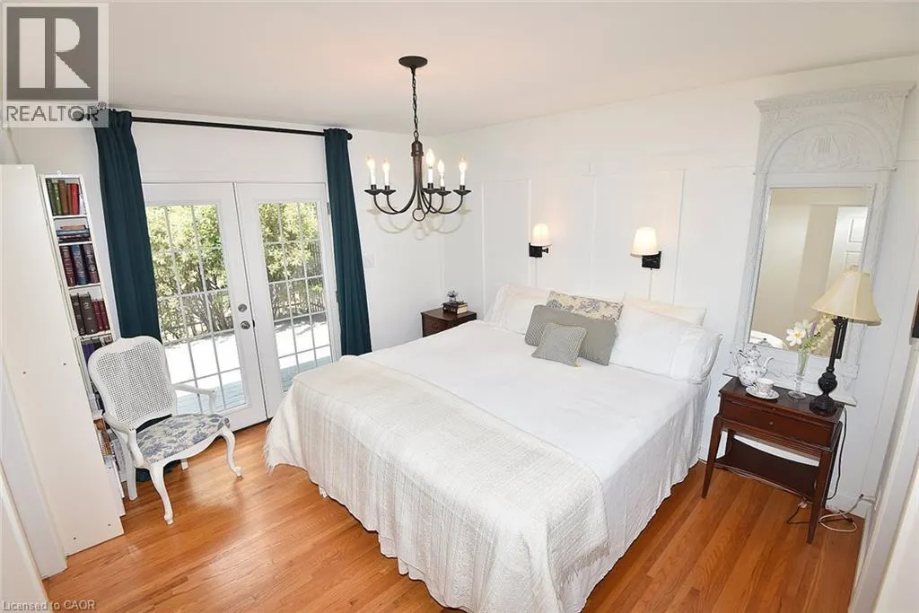 843 GOVERNOR'S Road