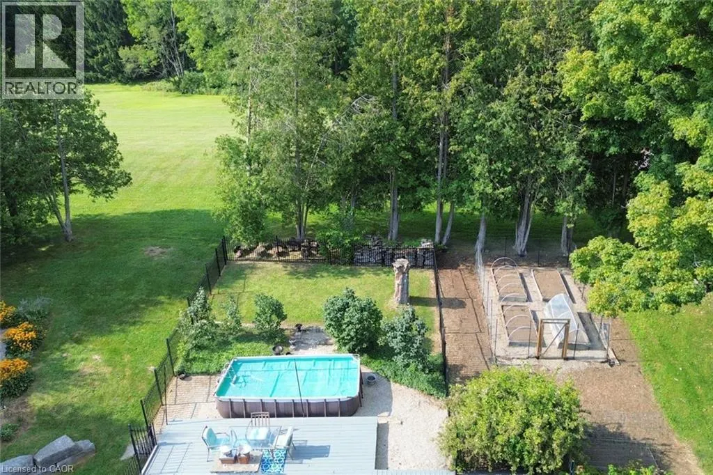 843 GOVERNOR'S Road