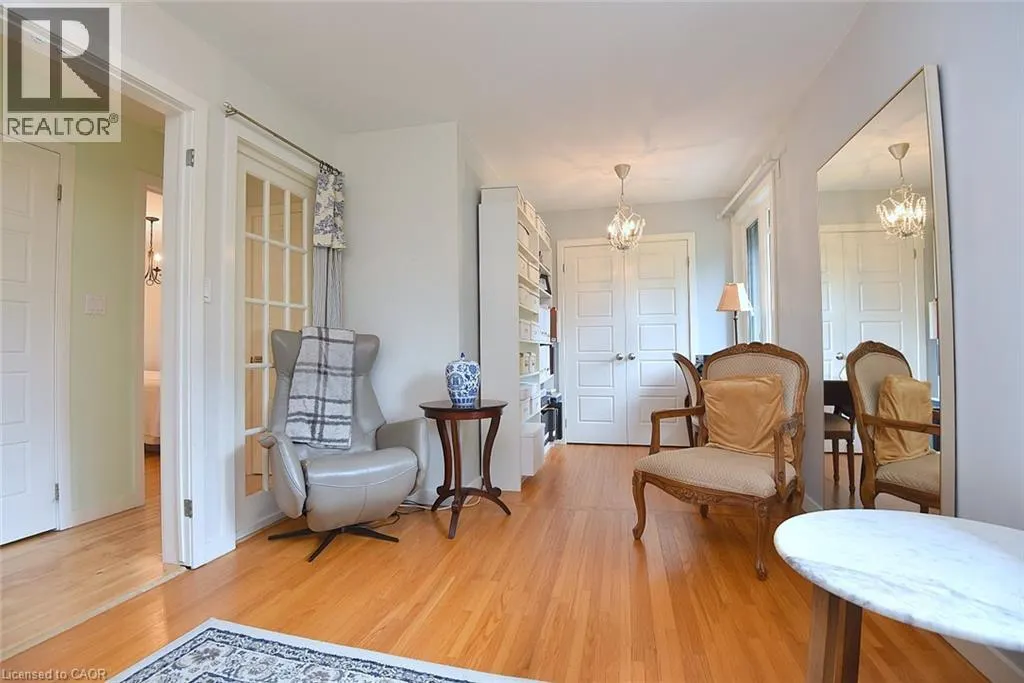 843 GOVERNOR'S Road