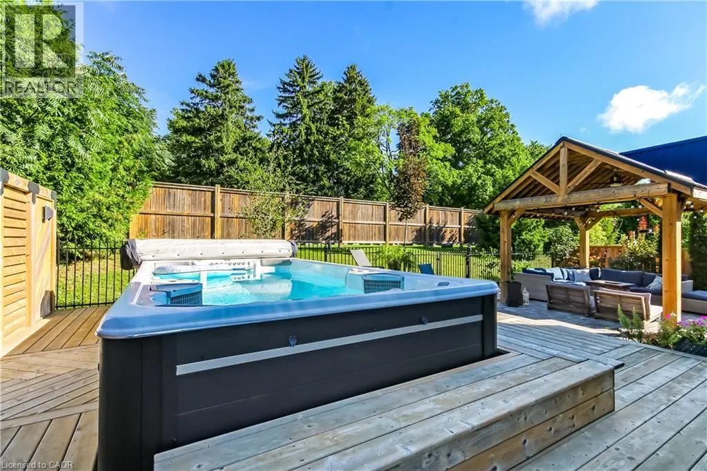 277 WOODWAY Trail