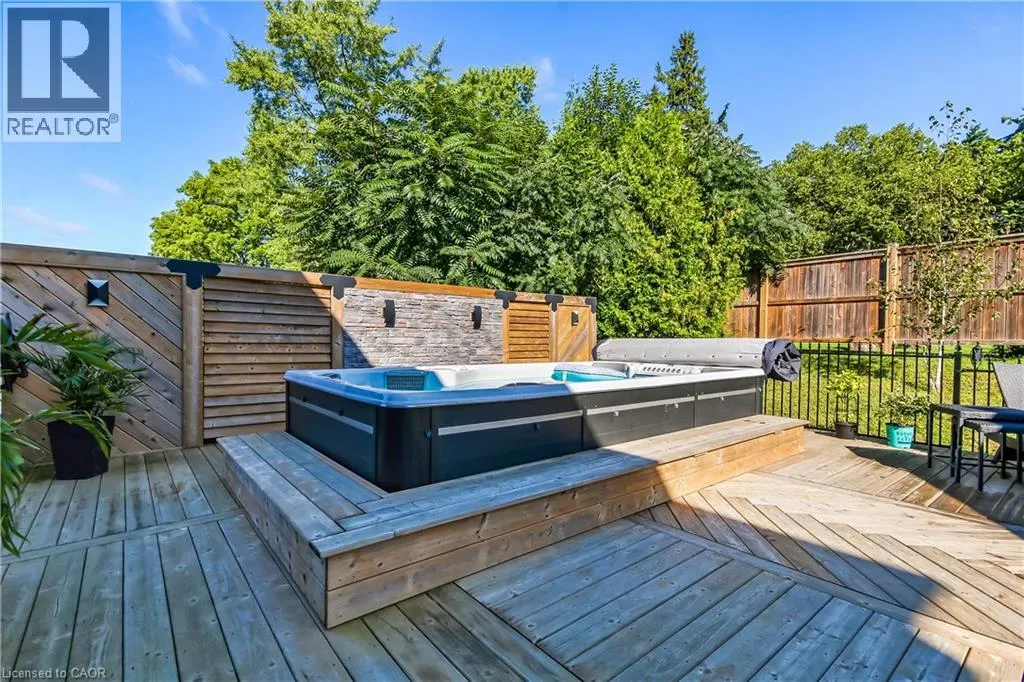 277 WOODWAY Trail