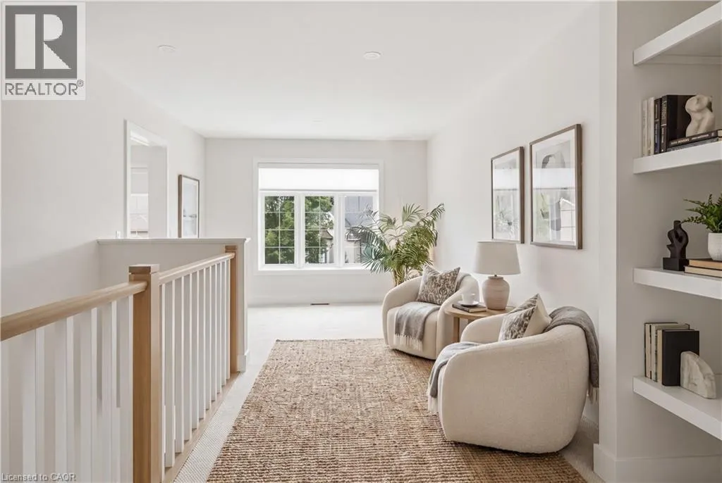 4 MERITAGE Lane