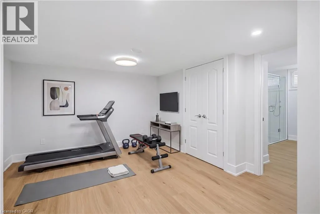 4 MERITAGE Lane