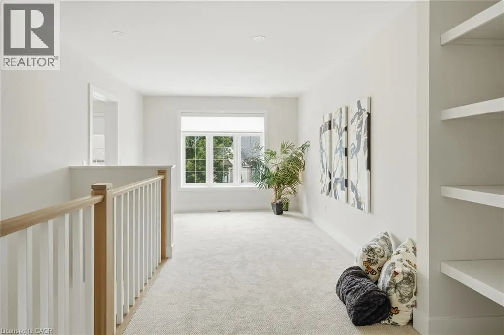 4 MERITAGE Lane