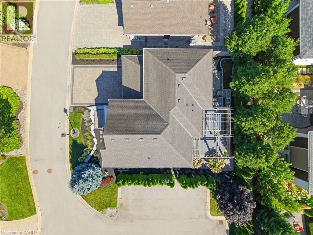 4 MERITAGE Lane