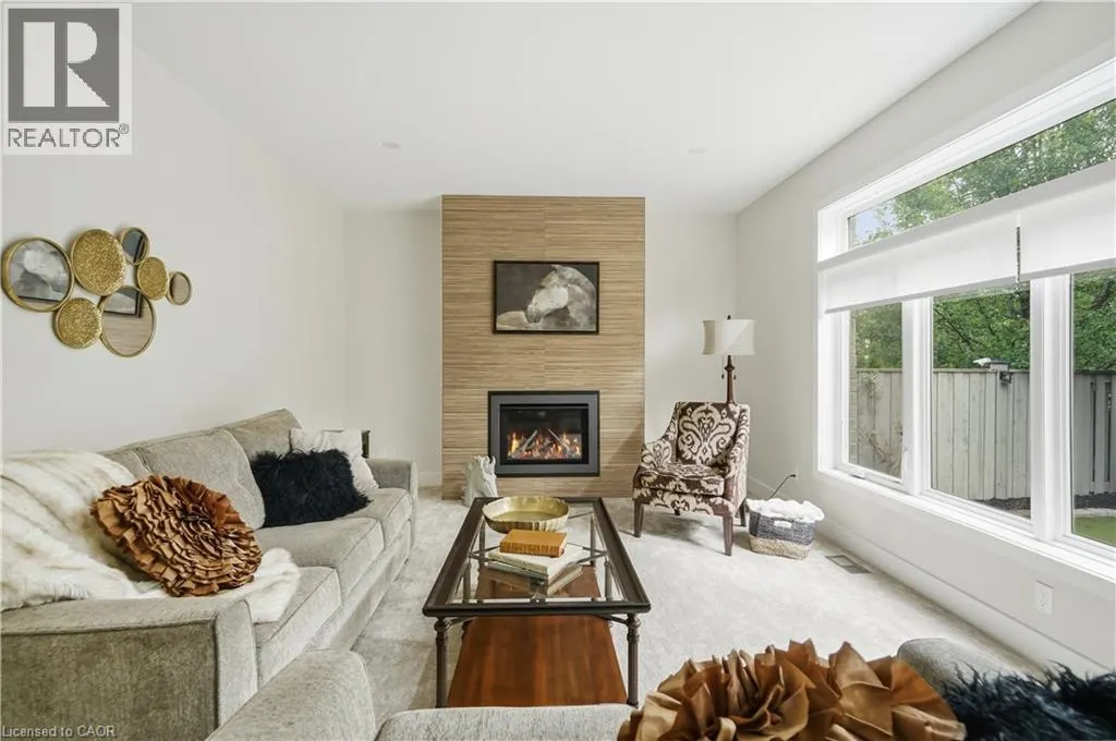 4 MERITAGE Lane