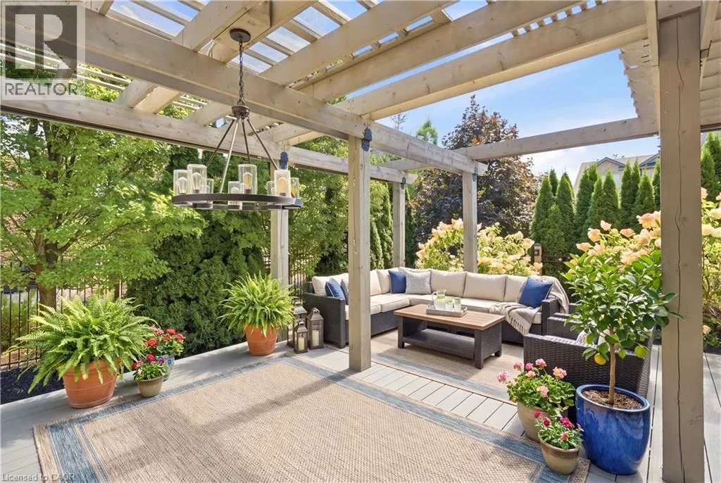 4 MERITAGE Lane