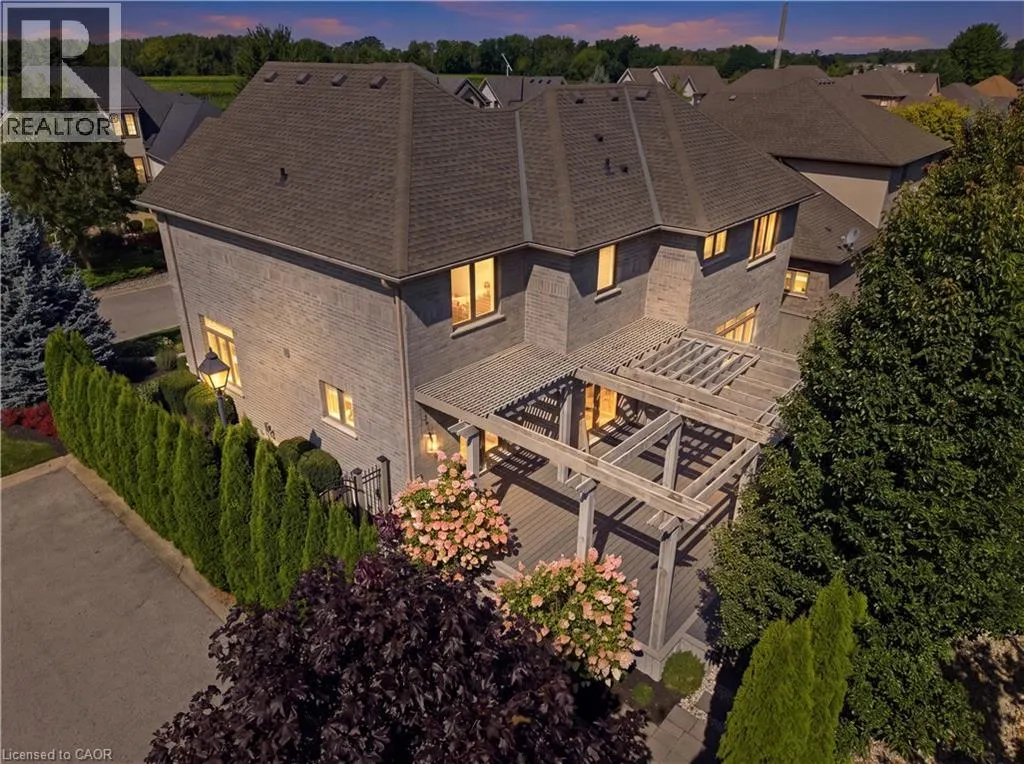 4 MERITAGE Lane