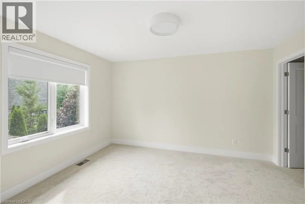 4 MERITAGE Lane