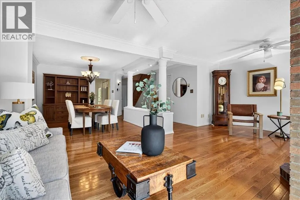 52 SUNVALE Place