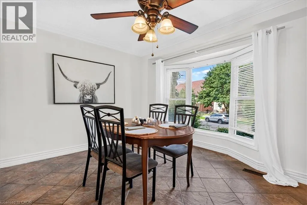 52 SUNVALE Place