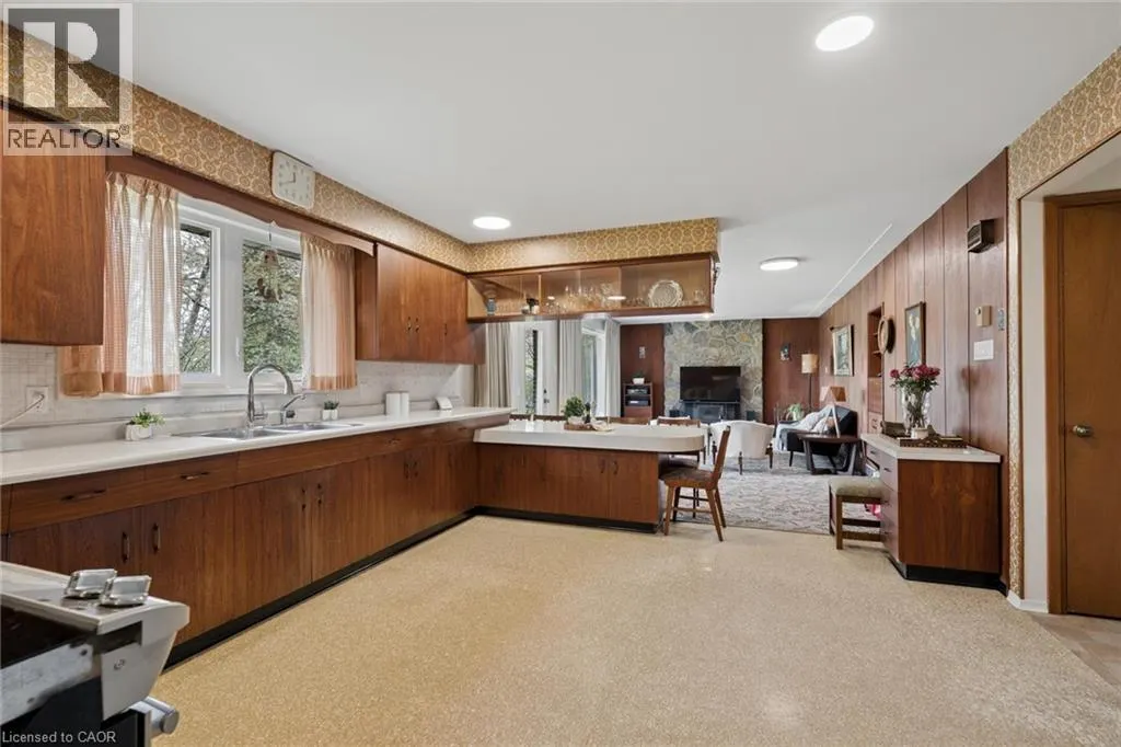 142 CARSON Drive